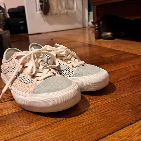Vans Pattern Sneaker - Picture 2 of 4